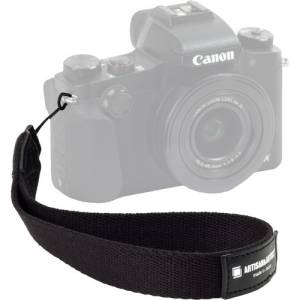 Artisan & Artist ACAM 296 Acrylic Camera Wrist Strap (Black) / (ACAM-296-BLK)