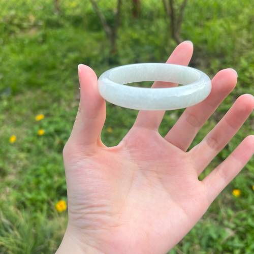 翡翠A貨 糯冰種水白月光 53.5圈（附証書）