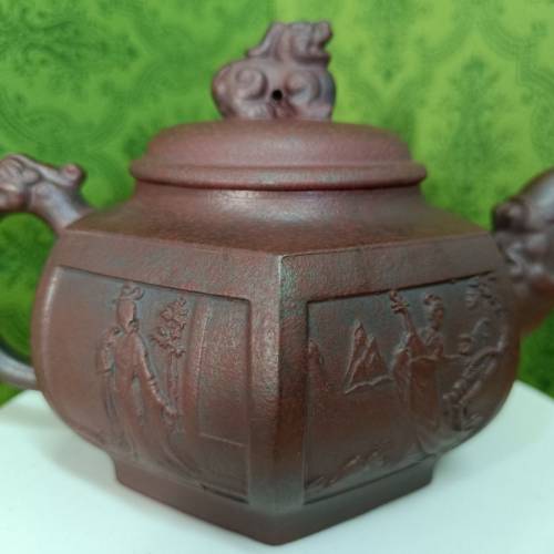 紫砂浮雕四大美人