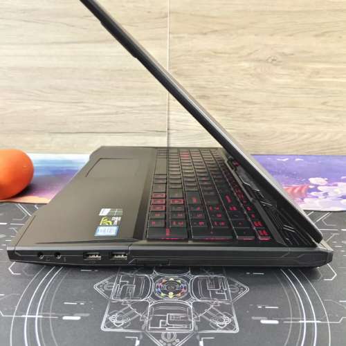 Intel® Core™ i7 6700遊戲剪片電腦，16G 記憶體，2TB Samsung 固態，機器成色好 ...