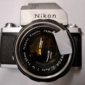 Nikon F