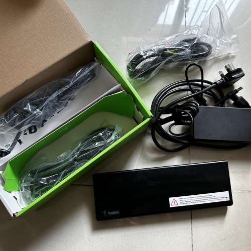 Belkin 貝爾金 Connect Universal USB-C 三屏顯示擴充基座