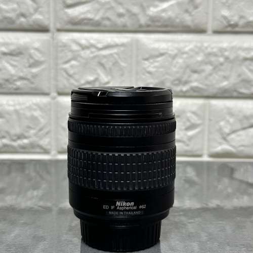 Nikon AF Zoom-Nikkor 28-200mm f/3.5-5.6G IF-ED
