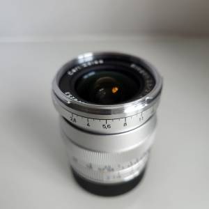 Carl Zeiss Biogon 2.8/21 ZM Leica M mount & Leitz 21mm view finder