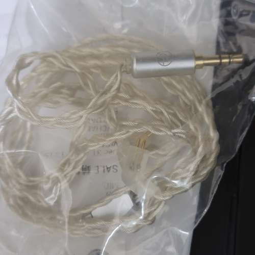 64 audio nio , PW audio 舊版 1960 2-wired 2pins 4.4 , lotoo 小墨菊