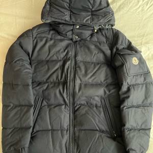 Moncler 羽絨