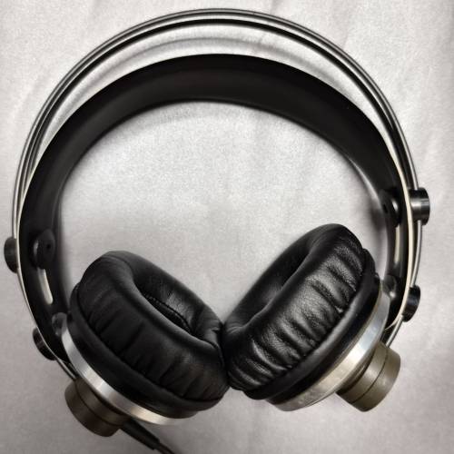 AKG K172 HD