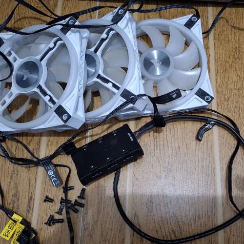 Corsair ql120 rgb 5成新 正常用到 葵涌交收
