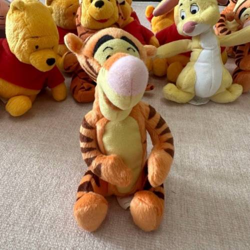 小熊維尼系列正版公仔