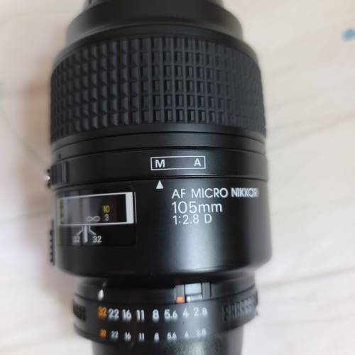 Nikon AF MICRO NIKKOR 105mm f2.8 D