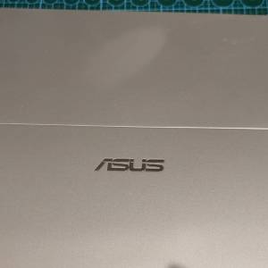 Asus T304UA