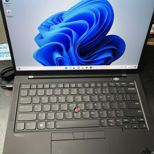ThinkPad X1Carbon Gen9 14" Intel Core i716GB 500GB 99% new 100% working Perfect
