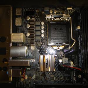 AsRock H410M-ITX/ac ITX主版 (正版Window10Pro) 內置 WiFi藍芽 Socket 1200