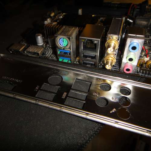 AsRock H410M-ITX/ac ITX主版 (正版Window10Pro) 內置 WiFi藍芽 Socket 1200