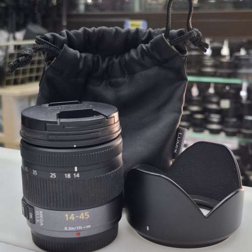PANASONIC LUMIX G VARIO 14-45MM F3.5-5.6 ASPH MEGA O.I.S LIKE NEW
