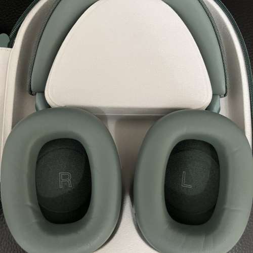 Bowers & Wilkins (B&W) Px7 S2e 綠色