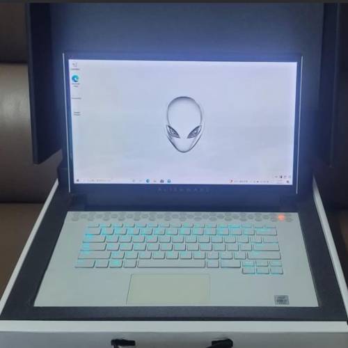 新淨Dell alienware m15外星人電腦 16+512gb