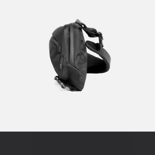 全新正品Aer Travel Sling 2 X-Pac