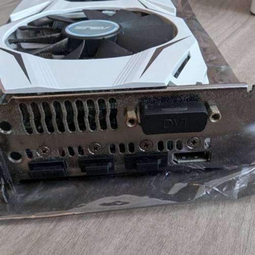 Asus 華碩顯卡 GTX1060 6GB 白色