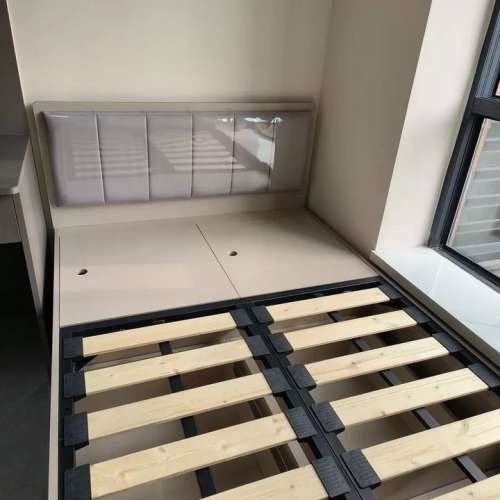 軟包床頭，實木收納床