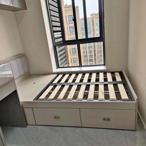 軟包床頭，實木收納床