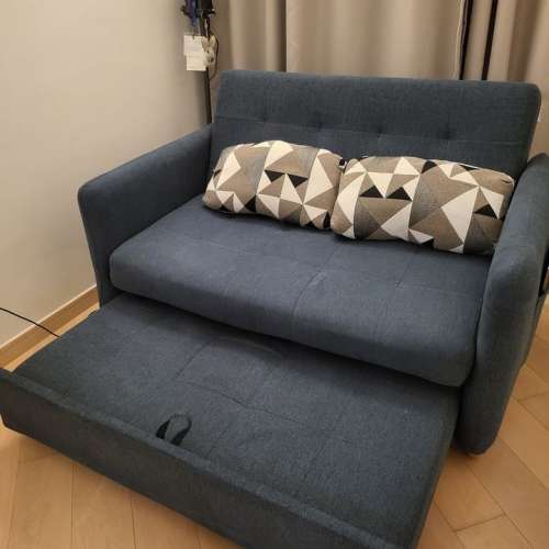 可伸縮沙發床Retractable sofa bed