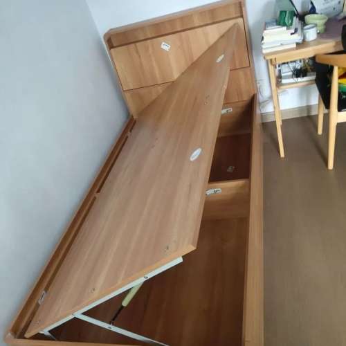 size齊全 單人雙人全新的收納實木床 油壓床Brand new storage solid wood bed hydr...