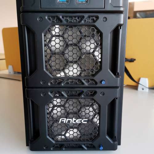 Antec Dark Fleet DF-30 Mid Tower Case PC Case 機箱