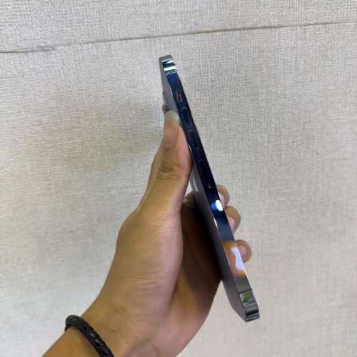 Apple iPhone 13Pro Max 1TB  天峰藍，5g 雙咭，98%新，電池效率99  %