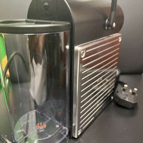 nespresso 膠囊咖啡機  90% new 功能正常