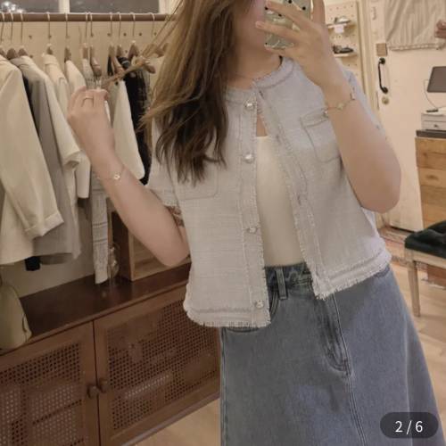 British Berry Eevee. Co Baby Blue 短袖小香風TWEED上衣 (原價$498)