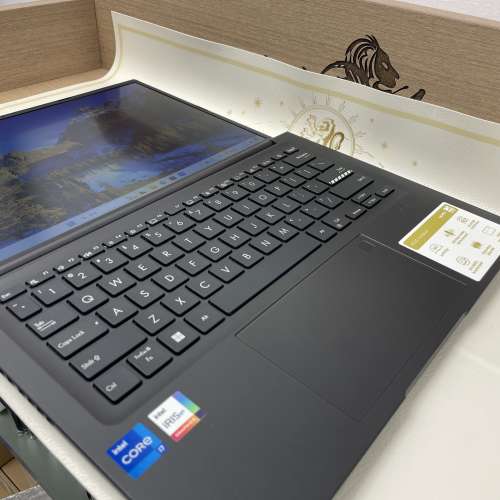 (荃灣實體店 機身靚仔 ) Asus vivobook 14寸  i7-1255U 12核心  16gb ram/512gb ssd...