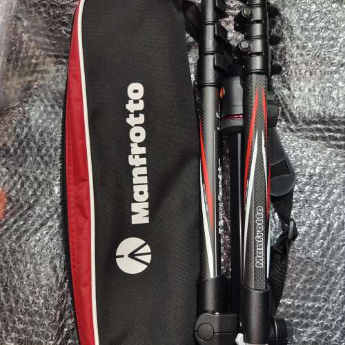 Manfrotto MKBFRC4-BH (Befree碳纖維旅行三腳架套裝)