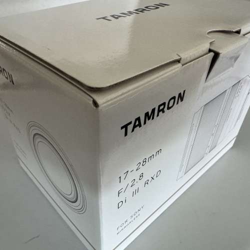 TAMRON 17-28mm F2.8 Di III Rxd E-mount