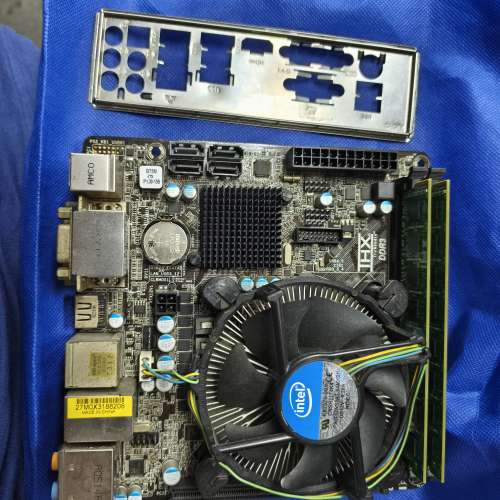 Asrock B75M-ITX + I5 3570s + 4Gx2 DDR3