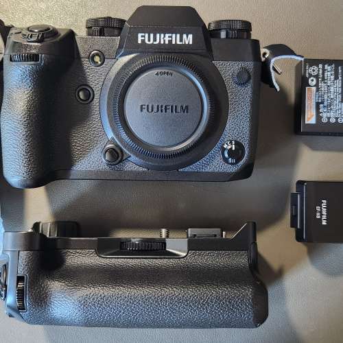 Fujifilm X-H1 + Booster Grip 手柄