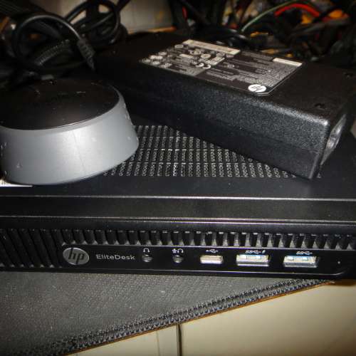 HP EliteDesk 800 G2 Desktop Mini PC i5-6400T 8GB Ram 240GB SSD 內置WiFi藍芽