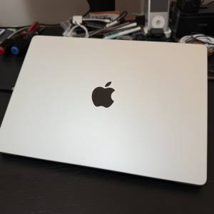 14-inch MacBook Pro M2 Pro 10‑Core CPU 16‑Core GPU Silver