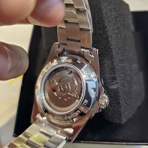 全新Invicta 冰藍面 42mm 左把的NH35A自動機械錶