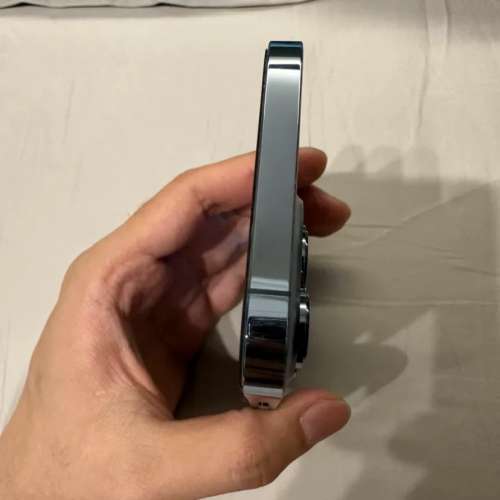 Apple iPhone 13Pro Max 1TB  天峰藍，5g 雙咭，98%新，電池效率100  %