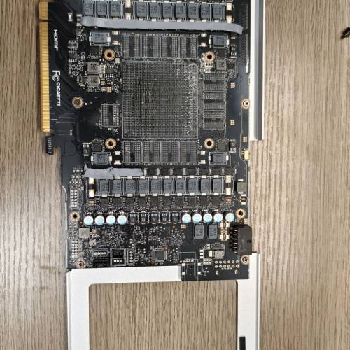 RTX4090 AERO（散熱器）