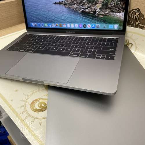 (荃灣實體店，新淨靚機😍，超高質素，i5/i7❤‍🔥新款type c充電)Apple macbook pr...
