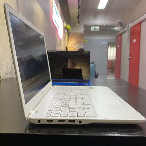 Samsung 5 NP500R5M (獨顯 / Core i7 / 15.6" 全高清 / Win 11 / 永久 Office / SS...