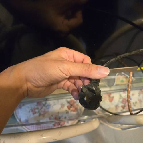 AOC 23.8吋1080p顯示器，一切正常，升級放售