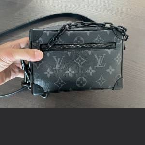 有單, 香港lv買 極新 Lv louis vuitton M44735 Mini Soft Trunk 男女用 袋 議價不回