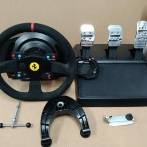 放新凈Thrustmaster T300 Ferrari 方向盤套裝