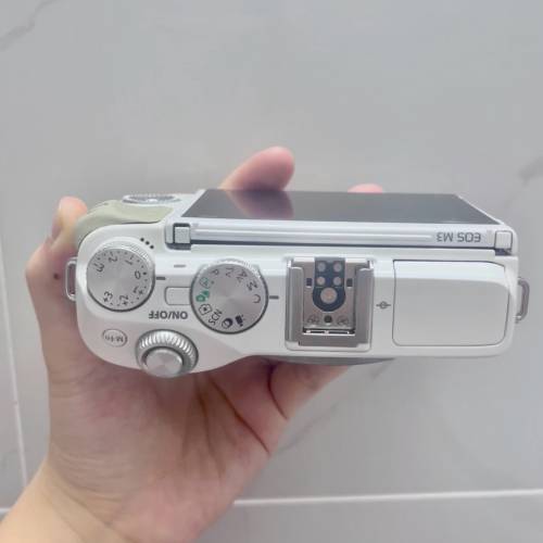 canon eos m3 + EF-M11-22 超廣角鏡頭