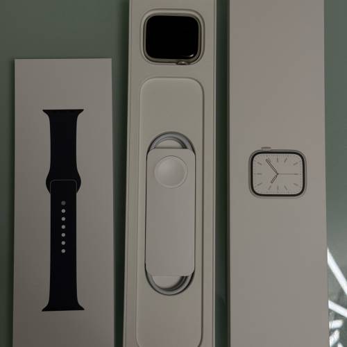 Apple watch 7 45mm GPS 星光色