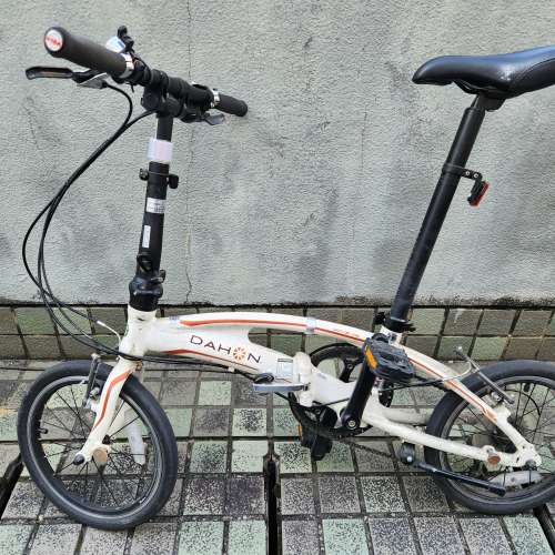 dahon dove d8 DCFever