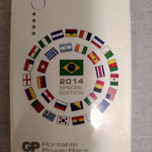 可正常使用的充電寶及充電線